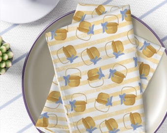 Nantucket baskets on neutral stripe dinner Napkins