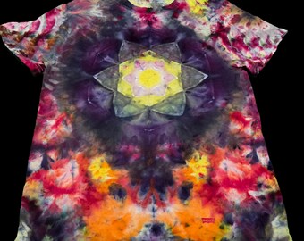 Unworn Hand Tie Dyed Levi's Cotton T-shirt - Size M