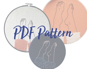Puede incluir: Tres patrones de bordado en aro que presentan un dibujo lineal de piernas con los pies en el aire. El texto "PDF Pattern" está escrito en azul sobre los aros.
