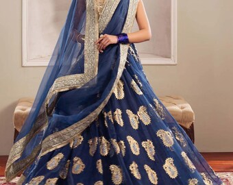 Broderad Navratri Lehenga Choli: Indisk pakistansk brudklänning