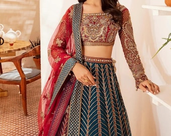 Broderad Navratri Lehenga Choli: Indisk pakistansk brudklänning