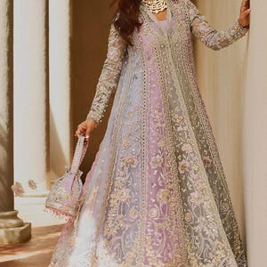 embroidery designs dresses pakistani Pakistani Embroidery Dress