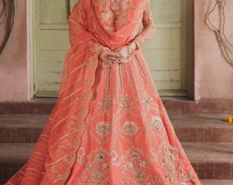 Broderad Lehenga Choli pakistansk bröllopsklänning indiska gästkläder