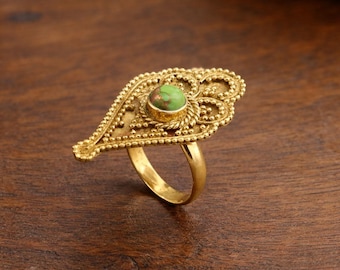 Green Stone Brass Ring, Vintage Boho Filigree Statement Ring, Adjustable Brass Jewelry for Women, Unique Retro Ring, Handmade Gift for Her