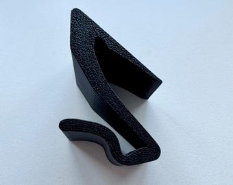Tesla Cybertruck Cobra Clip – Sunglasses Holder | GSS Labs Design | 3D