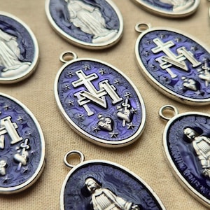 Mirakulös medaljhänge Katolsk charm Blå Jungfru Maria-medalj för halsband armband DIY smyckestillverkning leveranser religiös gåva