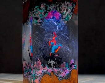 Spider-Man x Ve.nom Resin Lamp, Custom Superhero Resin Lamp, Personalized Night Light lamp, Perfect Gift For Kid, Gift For Dad