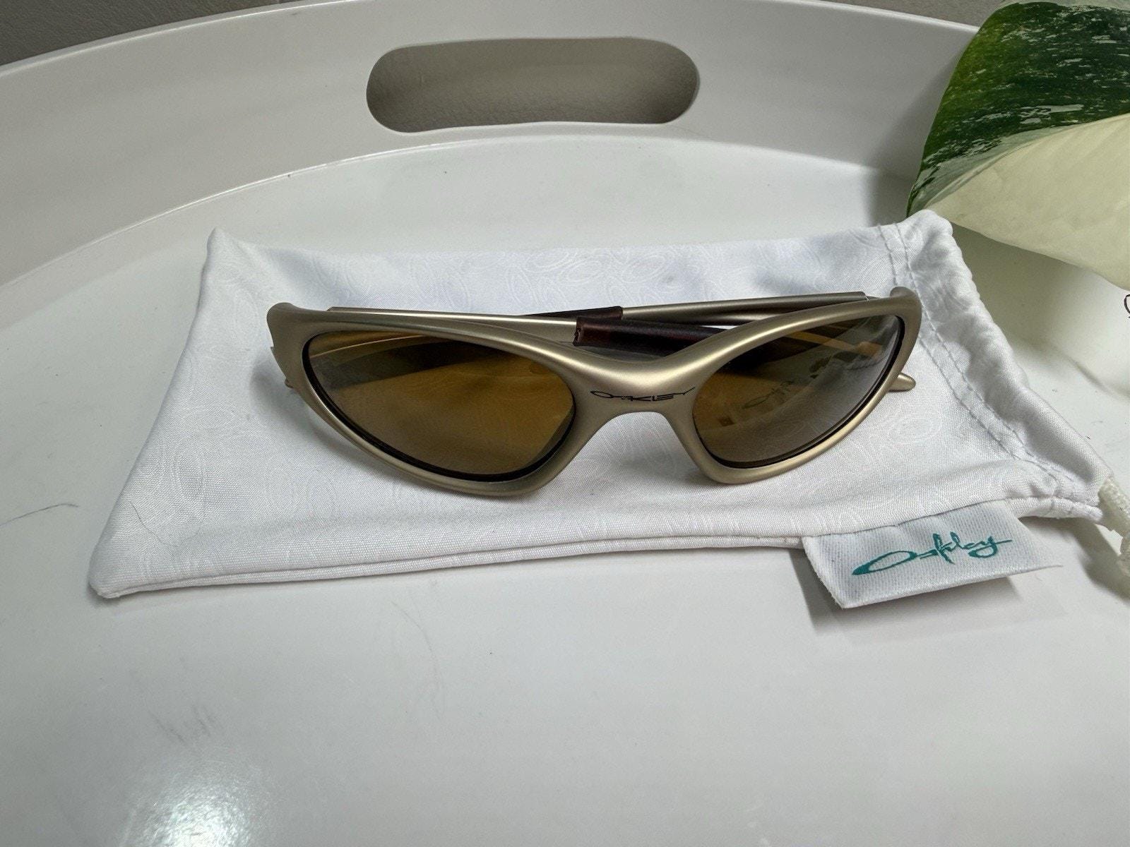 Oakley Minute - Etsy