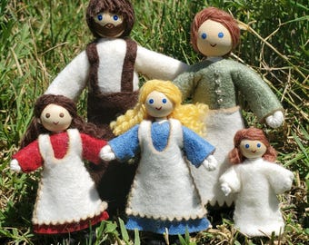 Little Pioneer Doll House Family - Handmade Dollhouse Dolls - Gift for Little Girl
