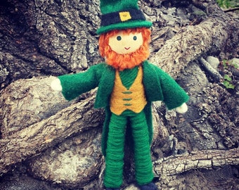 Leprechaun Doll -Leprechaun Figurine - St. Patrick's Day  - Leprechaun Decor - bendy doll  - Irish doll
