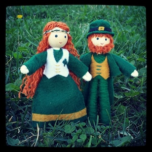 Leprechaun Doll - Leprechaun  Figurine - Irish Leprechaun Couple  - St. Patrick's Day  - bendy doll  - Irish dolls