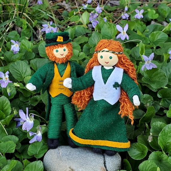 アイルランド限定チーキー CHEEKY LITTLE LEPRECHAUN Leprechaun Doll -leprechaun Figurine - St. Patrick's Day