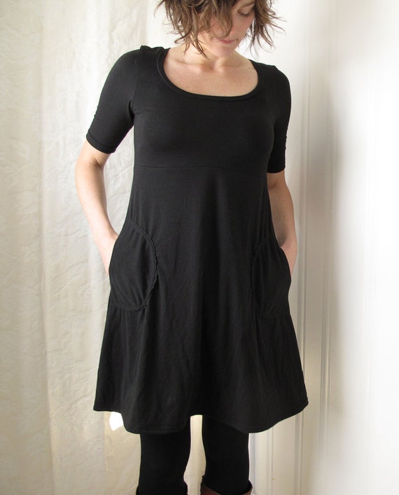 Scoop neck dress empire waist