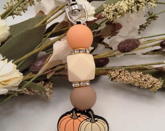 Pumpkin Fall Keychain - Silicone Beaded Keychain