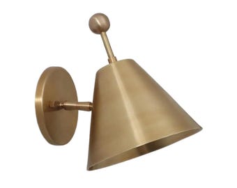 Handcrafted Brass Wall Lamp: Modern Vintage Sconce Lighting