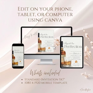 Peut inclure: Une invitation num&eacute;rique affich&eacute;e sur un smartphone, un &eacute;cran d'ordinateur et une tablette. L'invitation pr&eacute;sente une bouteille et un verre de whisky, avec le texte "Aged to Perfection" et les d&eacute;tails de l'&eacute;v&eacute;nement. Le design est modifiable avec Canva.