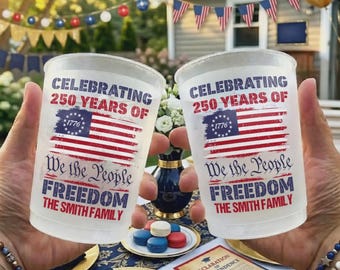 Personalisierte 250-jähriges Jubiläum USA Cups 1776-2026, benutzerdefinierte patroitische Plastikbecher, 4. Juli Party Decor Familienname Freiheit Cups