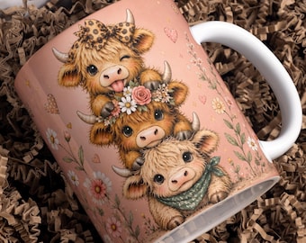 Diseño PNG de taza con vaca de las Tierras Altas, taza de 11 oz y 15 oz con diseño de sublimación, diseño floral para taza, regalo para mamá con temática de vacas y margaritas silvestres, taza de café estilo granja.