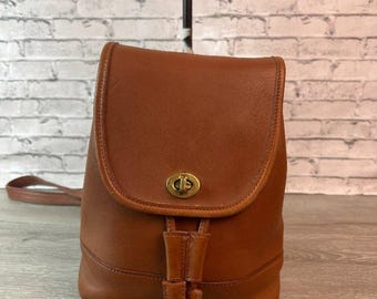 Vintage US Made Coach British Tan Brown Leather Handle  display picture 1