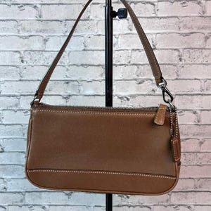 バッグ COACH Baguette Hampton Semi Demi Bag Coach Hampton Baguette - Etsy