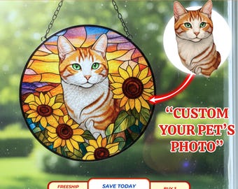 ひまわりとトラ猫のステンドグラスアート - 明るく温かみのある猫の窓