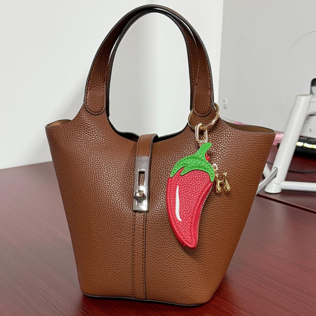 Vegan Leather Chili Pepper Coin Purse, AirTag Holder, Bag Charm ...