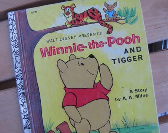 Winnie the Pooh and Tigger - A Little Golden Book - Walt Disney Presents