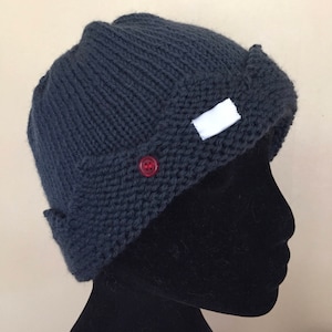Jughead Jones Crown Hat - Knitting Pattern