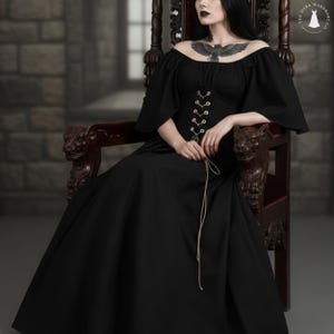 Medieval Retro Off Shoulder Dress With Contrast Stitching Flying Sleeves Lace Up Waist And Large Swing Skirt black lace dress image 3