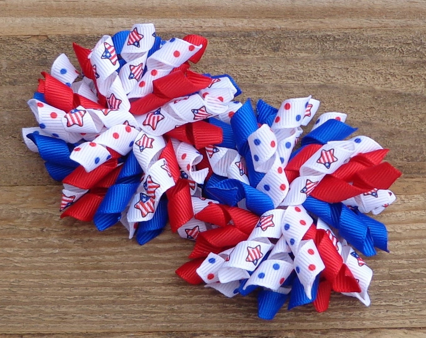 DIY Red, White, and Blue Patriotic Korker Hair Bow Tutorial ~ The Moody  Blonde