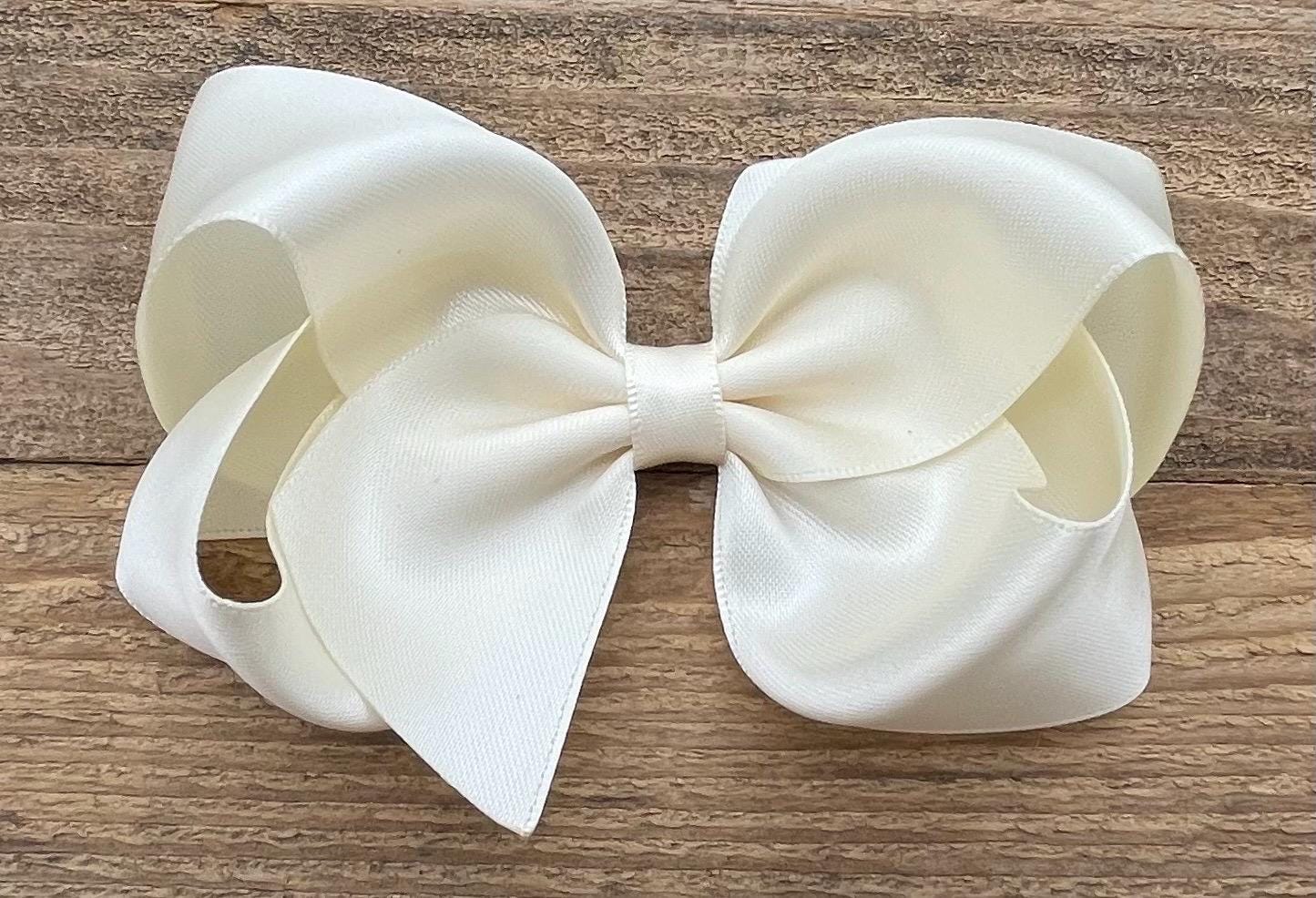 Ivory Satin Hair Bow ~ Flower Girl Hair Bow ~ Satin Hair Bow for Girls ~ Dance Hair Bow ~ Baby Baptism Hairbow ~ Girl Birthday Hair Bow ~
