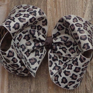 XL Leopard Hair Bow for Girls ~ Safari Birthday Girl Hair Bow ~ Animal Print Bows for Girls ~ BIG Bows for Girls ~ Hair Clips ~ Hairbows ~