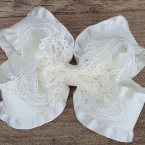 Boutique Hair Bow~Ivory/Lace Bow~Ivory Boutique Bow~Boutique Bows with Lace~Wedding Boutique Bows~Lace Boutique Bows~Double Ruffle Bows