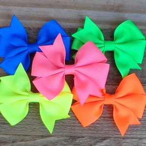 NEON Hair Bows for Girls~Girl Birthday Party Favors~NEON Hair Accessories~NEON Hairbows~Neon Hair Clips~Toddler Hair Bow~Pinwheel Hair Bow