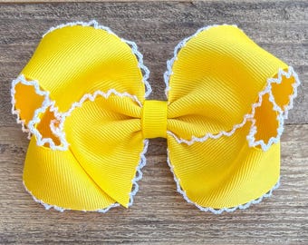 Yellow Grosgrain Hair Bow with Moonstitch Edge:  Girl Birthday Hairbow