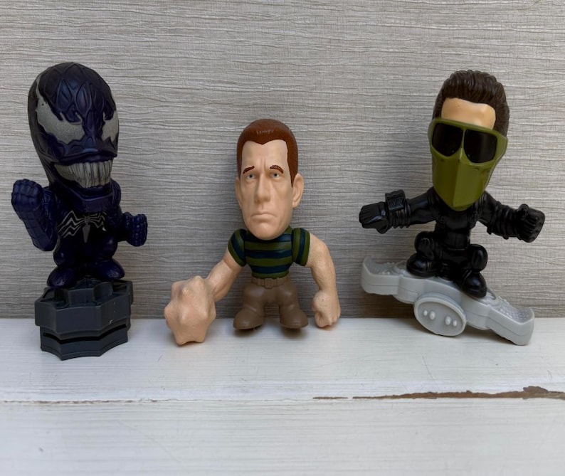 Burger King Spider-Man 3 2006 Reklamfigurer Plastleksaker - Olika karaktärer säljs individuellt bild 1