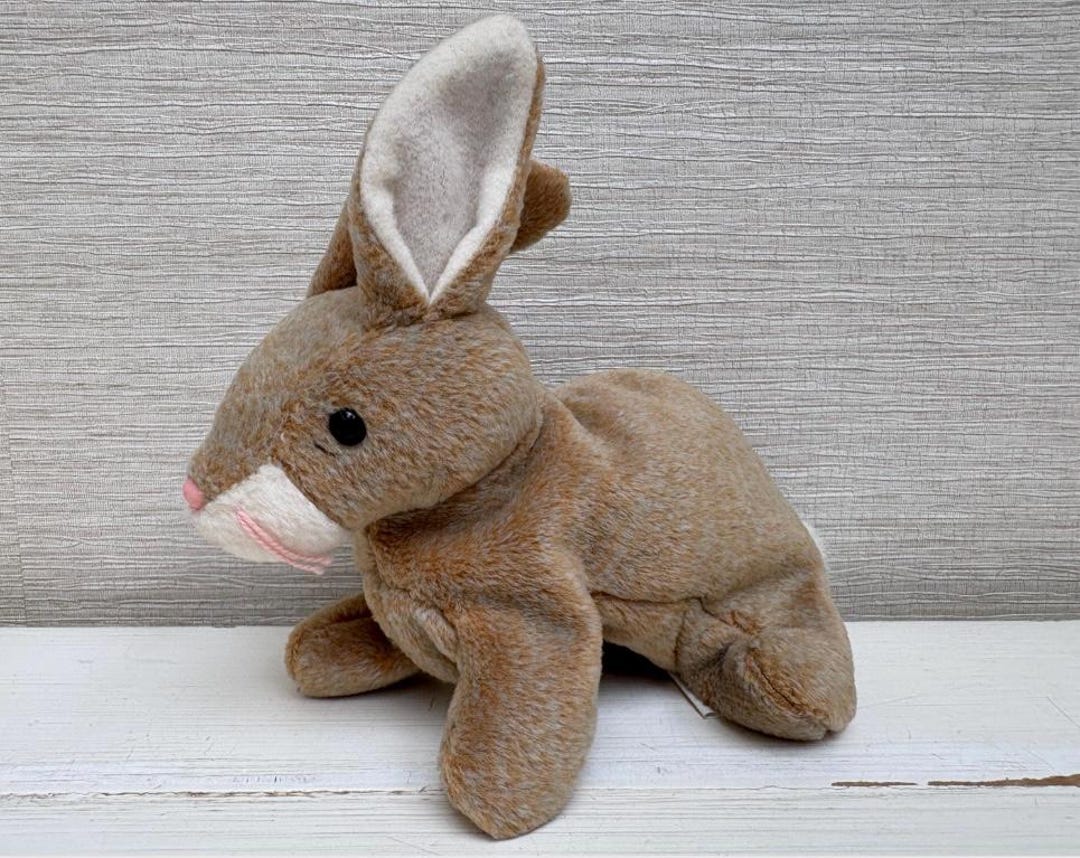 Ty Beanie Babies - Nibbly DOB 7th May 1998 Rabbit Retired 6.5