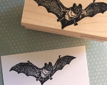 Een goede Bat Rubber Stamp 4318 Flying Bat Stamp Brown Bat Rubber Stamp Halloween Bat