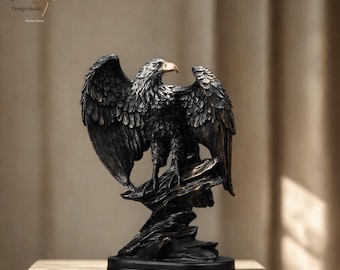 ブロンズ仕上げの鷲の彫刻：野生動物の樹脂像 - Etsy 日本