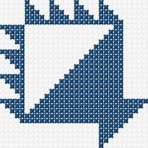 Może przedstawiać: Wz&oacute;r haftu krzyżykowego przedstawiający geometryczny kształt w odcieniach niebieskiego na białym tle. Projekt ma kwadratowy kształt z tr&oacute;jkątem i postrzępioną krawędzią. Wz&oacute;r składa się z małych, r&oacute;wnomiernie rozmieszczonych ścieg&oacute;w.