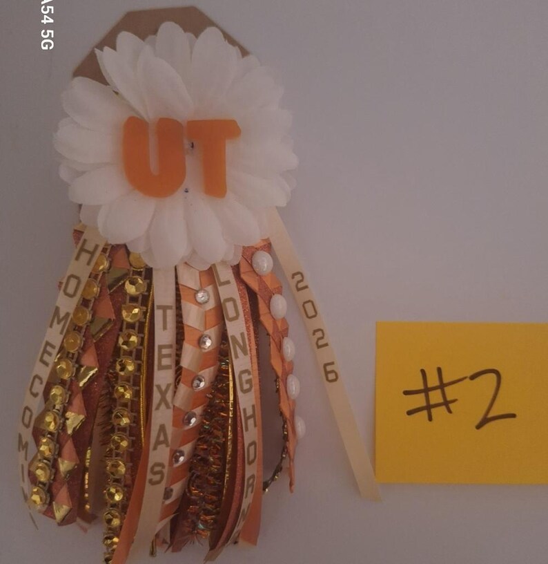 Longhorns Ribbon University of Texas Longhorns Miniature 2026 Homecoming Mum Pin ...
