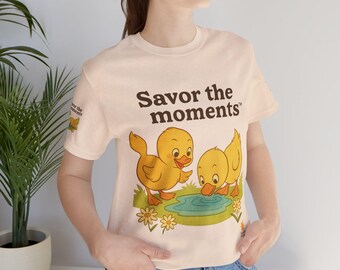 Cheerful Duck Graphic Tee, Unisex Jersey T-Shirt, Perfect for Spring, Gift for Nature Lovers, Casual Everyday Wear, Family Outing