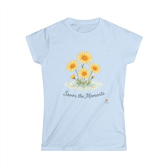 Women's Floral Cotton Tee: Summer Style Savor the Moments