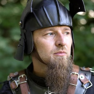 Mittelalterlicher gotischer Sallet-Helm | Ritterhelm aus 18-Gauge-Dunklem Stahl | LARP-Reenactment-Rüstung | Handgefertigter Kriegerhelm