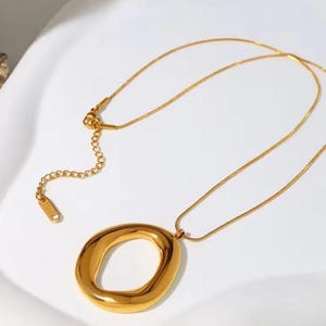 Collier Pendentif Serpent En Plaqué Or 18 Carats - Marque Bijouxia, Neuf Avec étiquettes