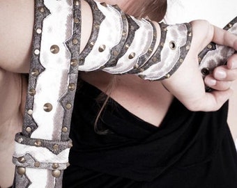 Serpent Belt , Unisex leather belt , Designer belt , Men leather belt , Steampunk belt , Burning man belt , Stylish belt , Real Leather Belt