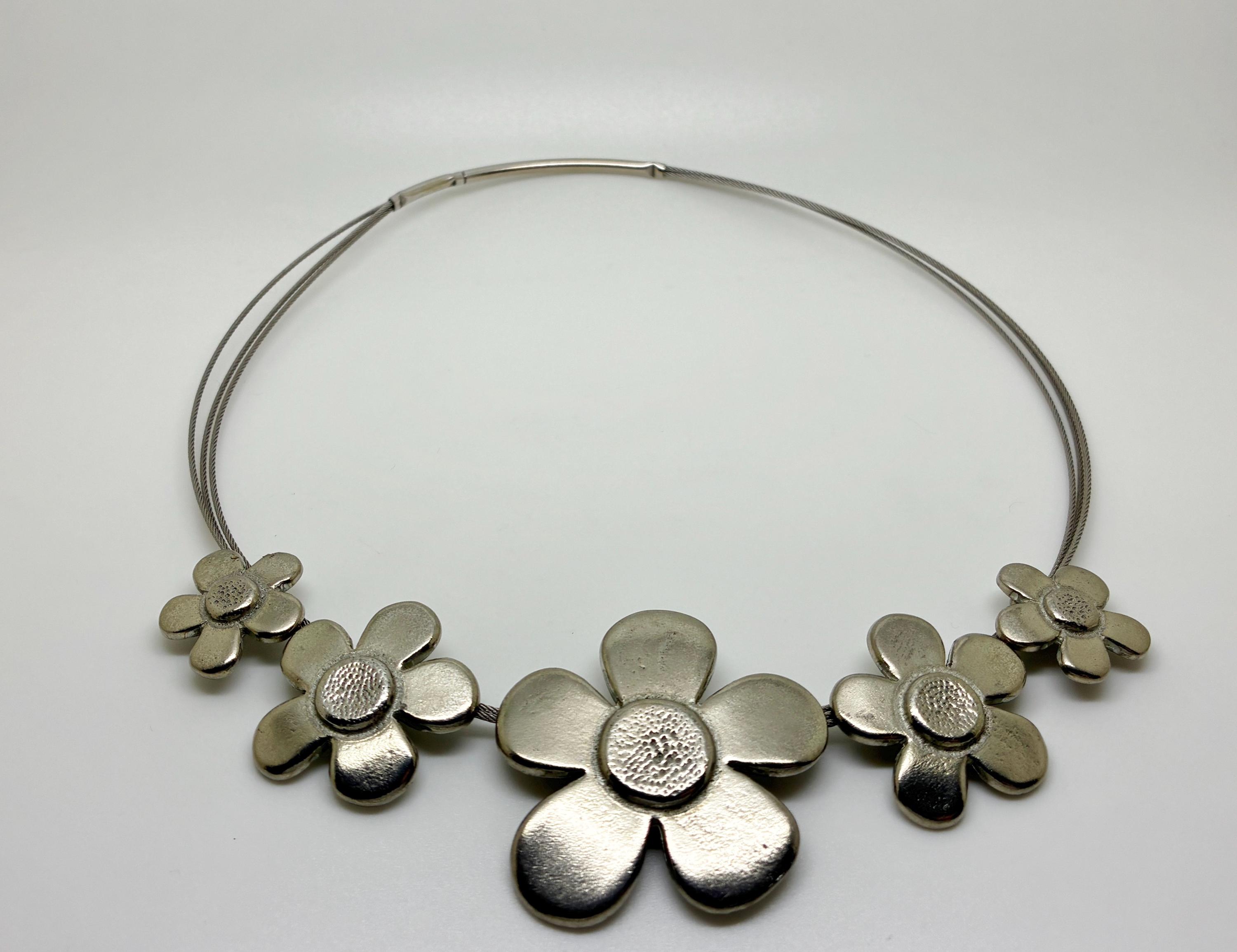 Vintage St Justin Cornwall SJC Pewter Statement Daisy Flower Torc