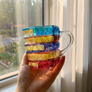 Handmålad bokmugg i glas, kaffekopp i borosilikat, bibliofildekor