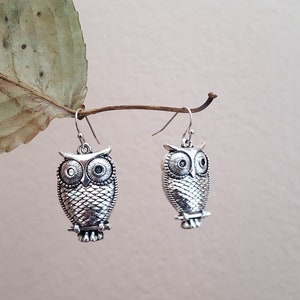 Sale Silver Owl Earrings, Tibetan Silver, Antiqued Silver Owl Charm Earrings, Owl Jewelry, Gift for her, jingsbeadingworld, Nature Inspired image 4