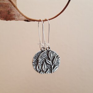Sale Rustic Antique Silver Leaf Earrings, Etched Leaf Disc Earrings, Leaf Jewelry, Sterling Silver, Nature Inspired, Unique Gift for her **